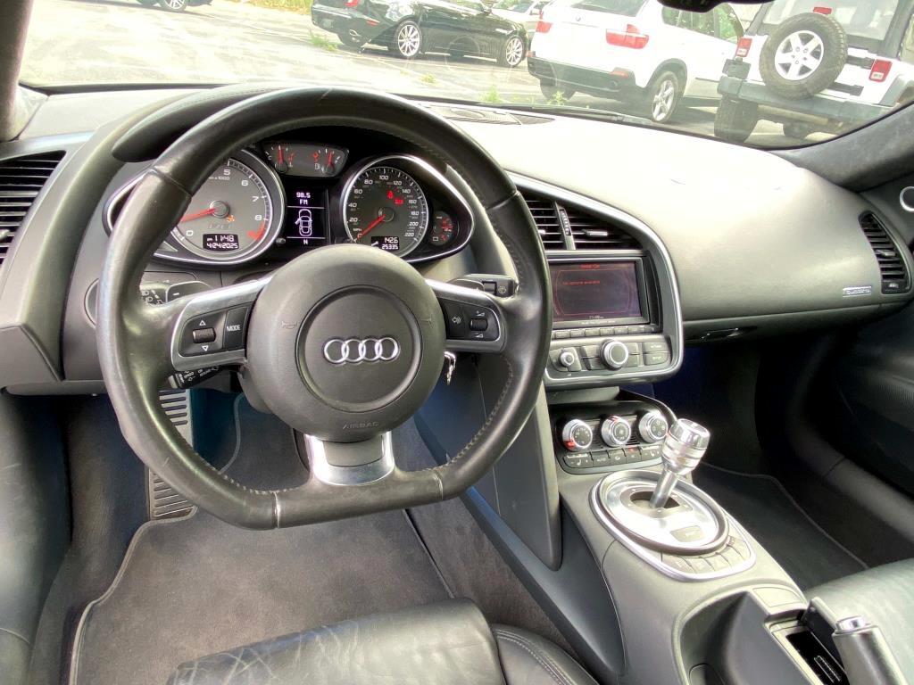2009 Audi R8 photo 14