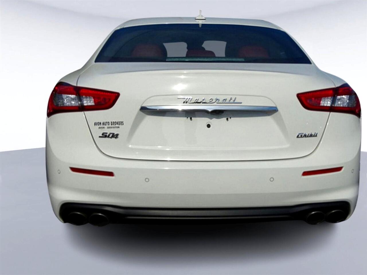 2018 Maserati Ghibli S Q4 photo 3