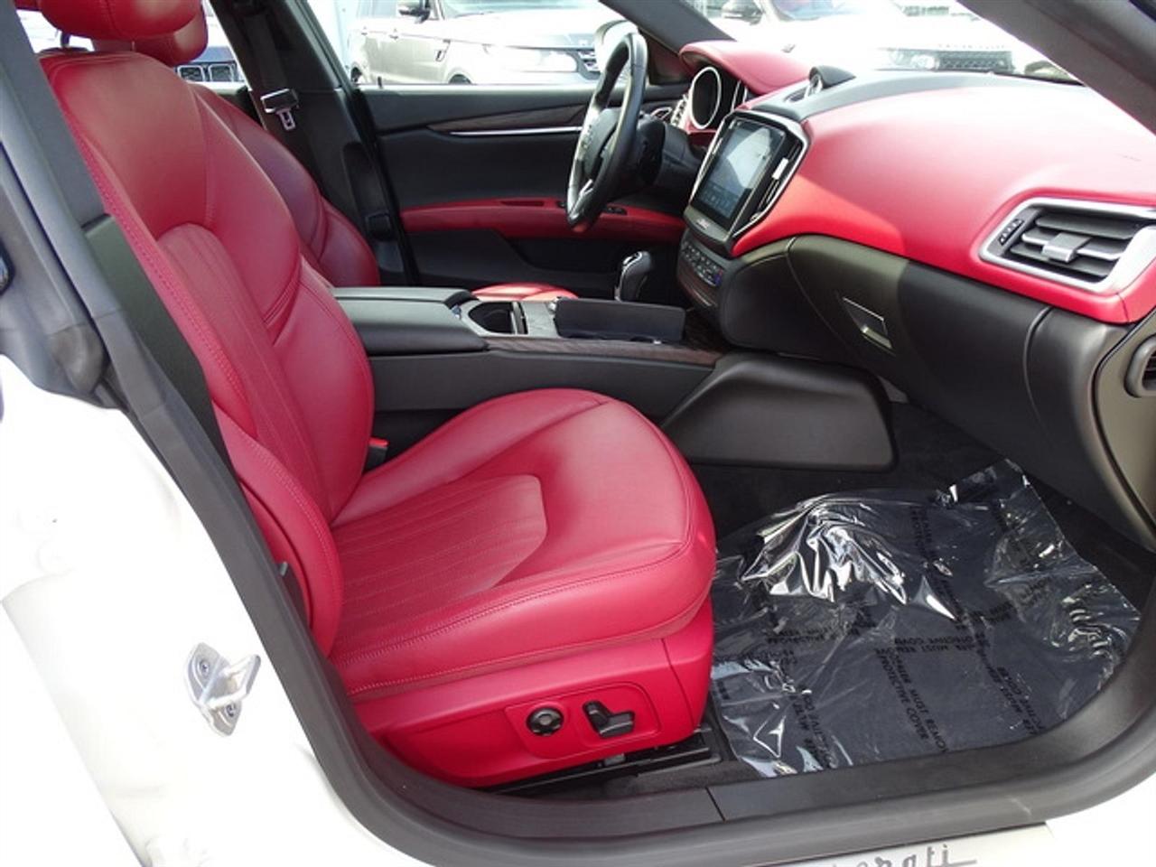 Maserati Ghibli  2018