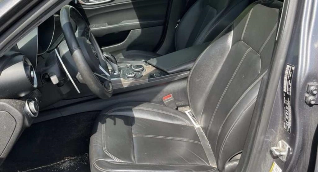 2017 Alfa Romeo Giulia Ti AWD