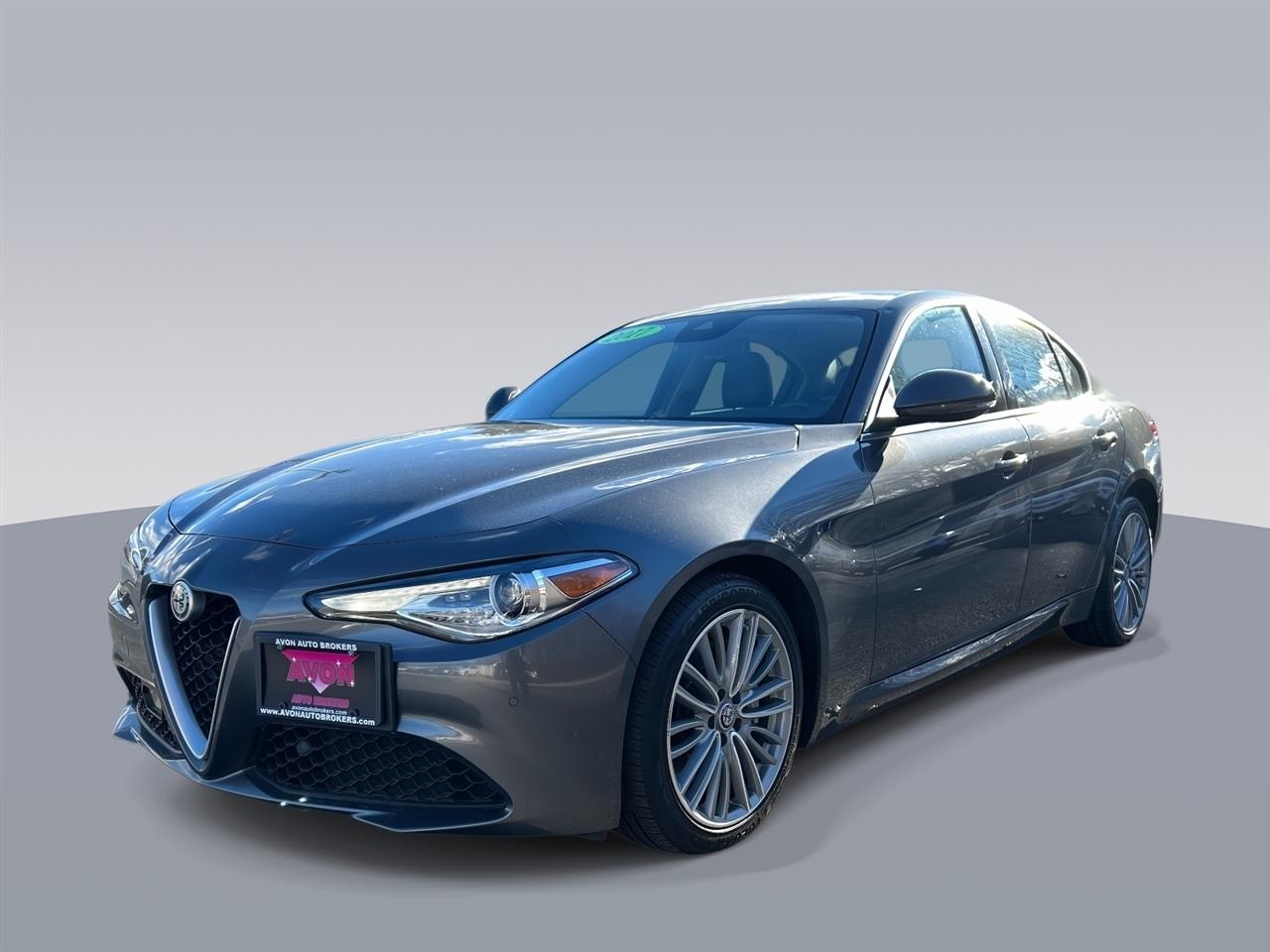 Alfa Romeo Giulia  2017
