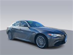 2017 Alfa Romeo Giulia 