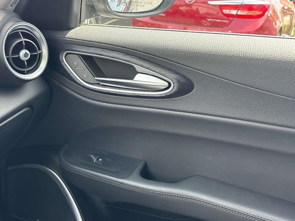 Alfa Romeo Giulia  2019