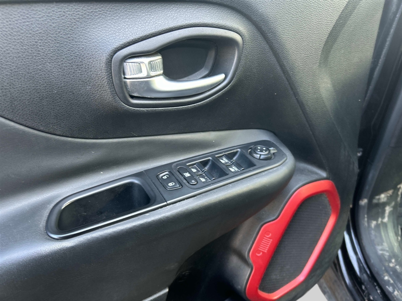 Jeep Renegade 4WD 4dr Trailhawk 2015