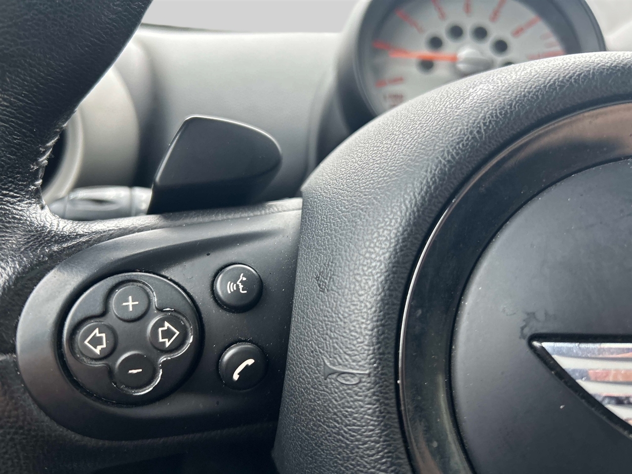 MINI Countryman  2012