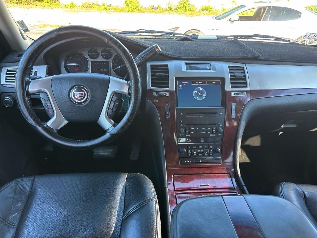 Cadillac Escalade  2008