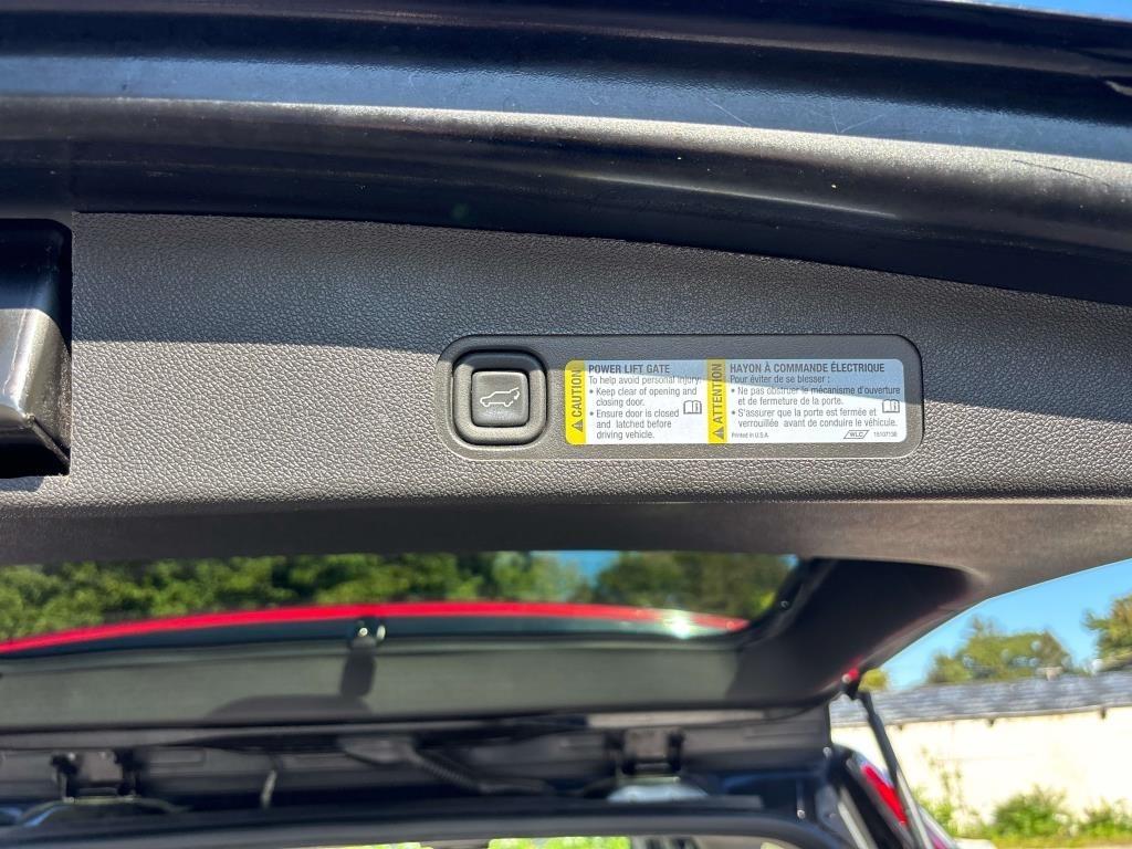 Cadillac Escalade  2008