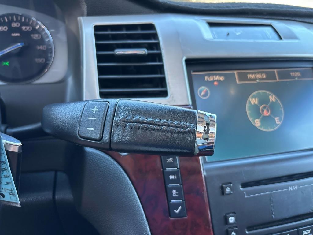 Cadillac Escalade  2008