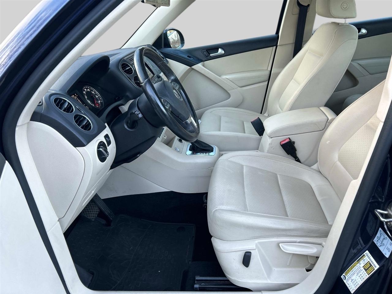 Volkswagen Tiguan  2016