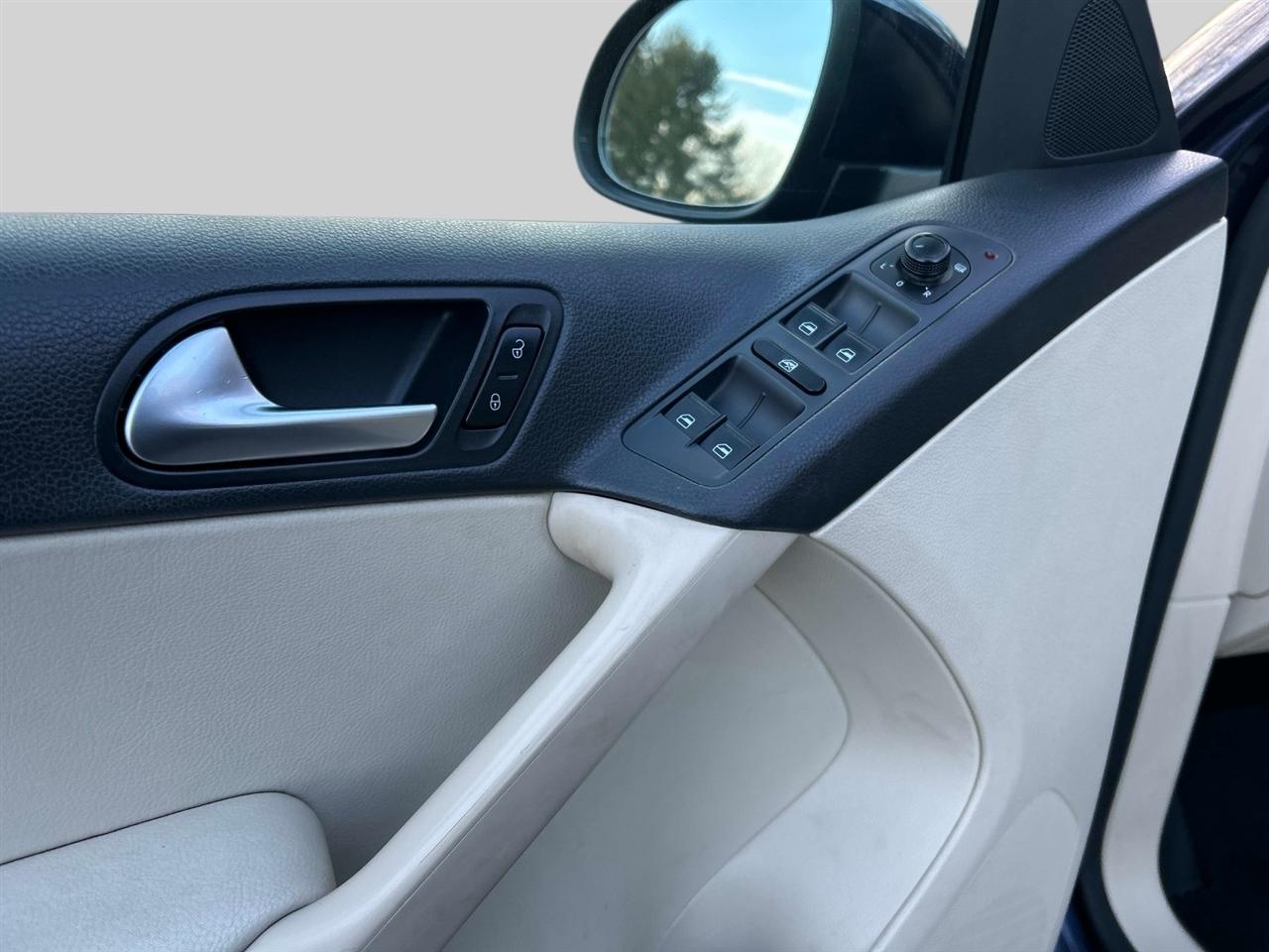 Volkswagen Tiguan  2016