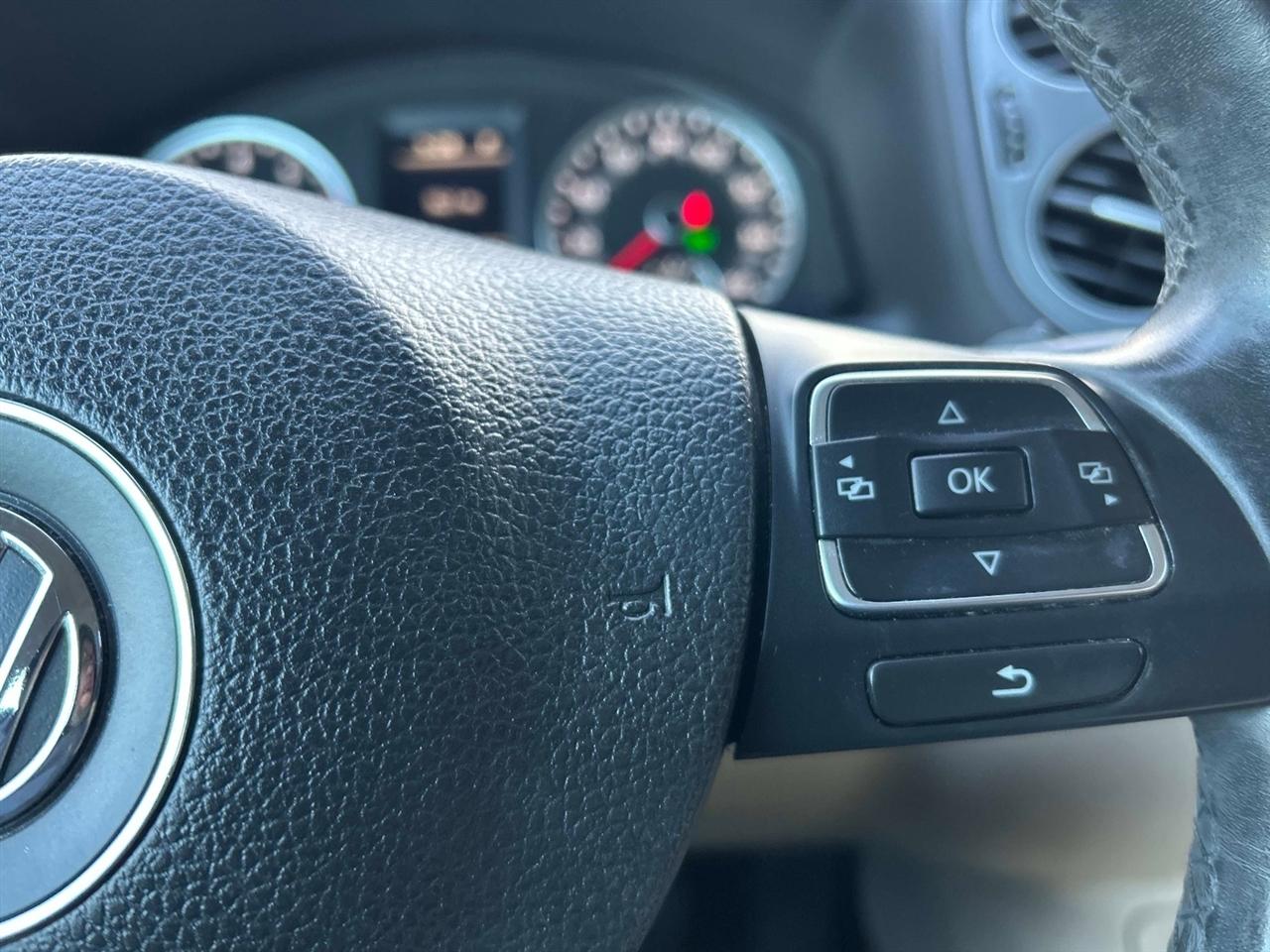 Volkswagen Tiguan  2016