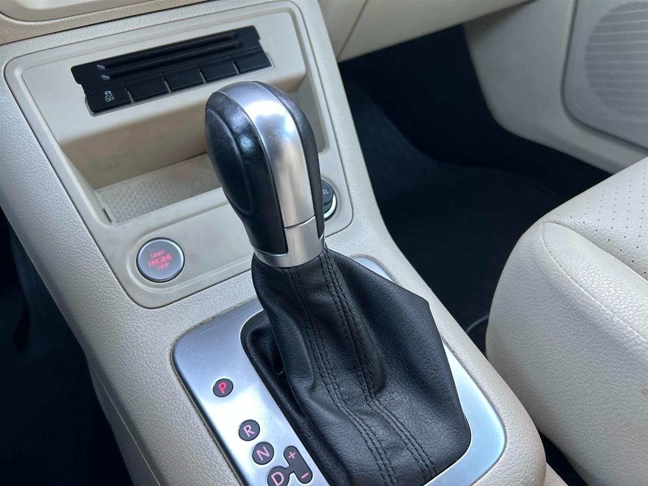 Volkswagen Tiguan  2016