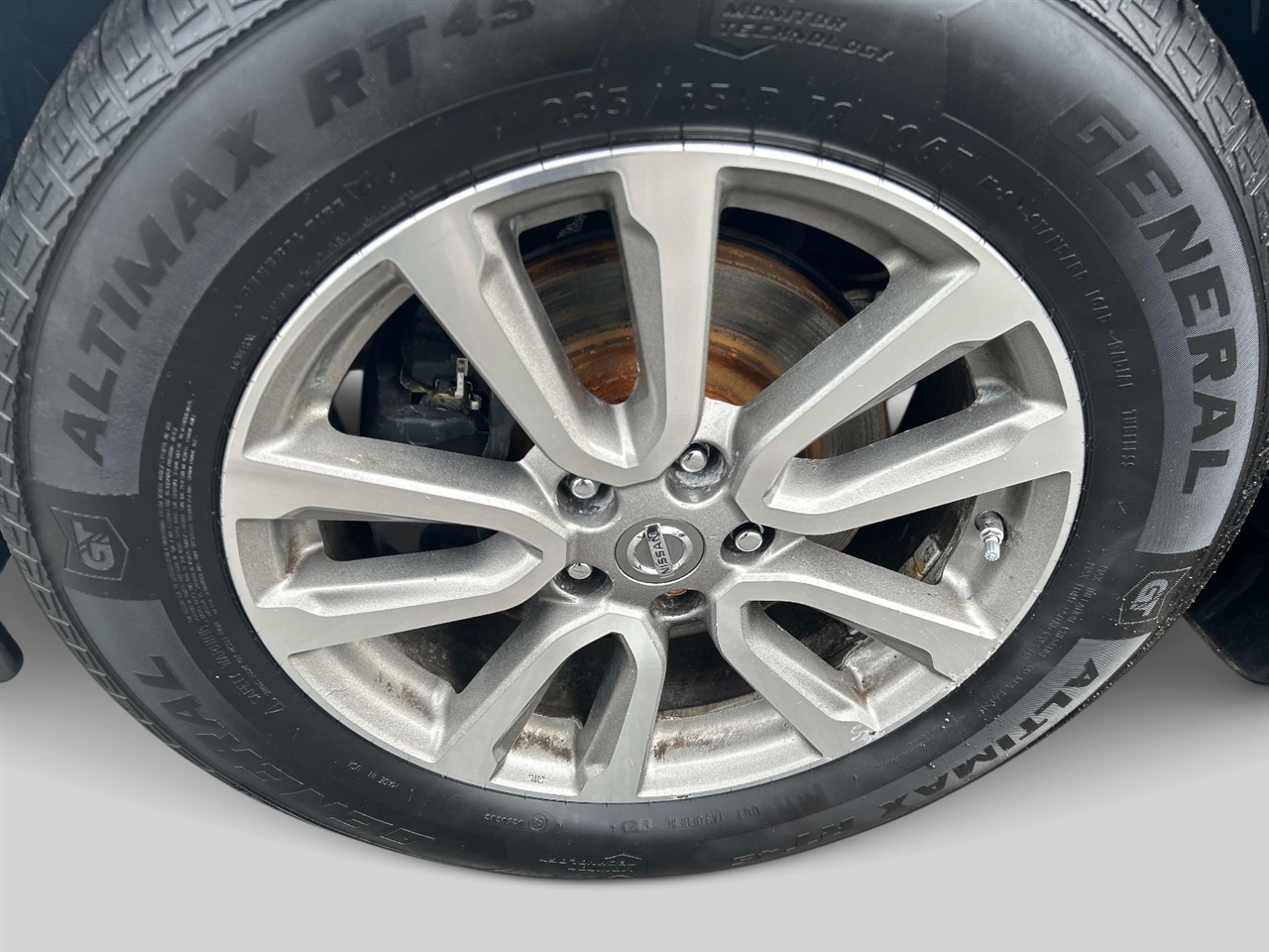 Nissan Pathfinder  2015