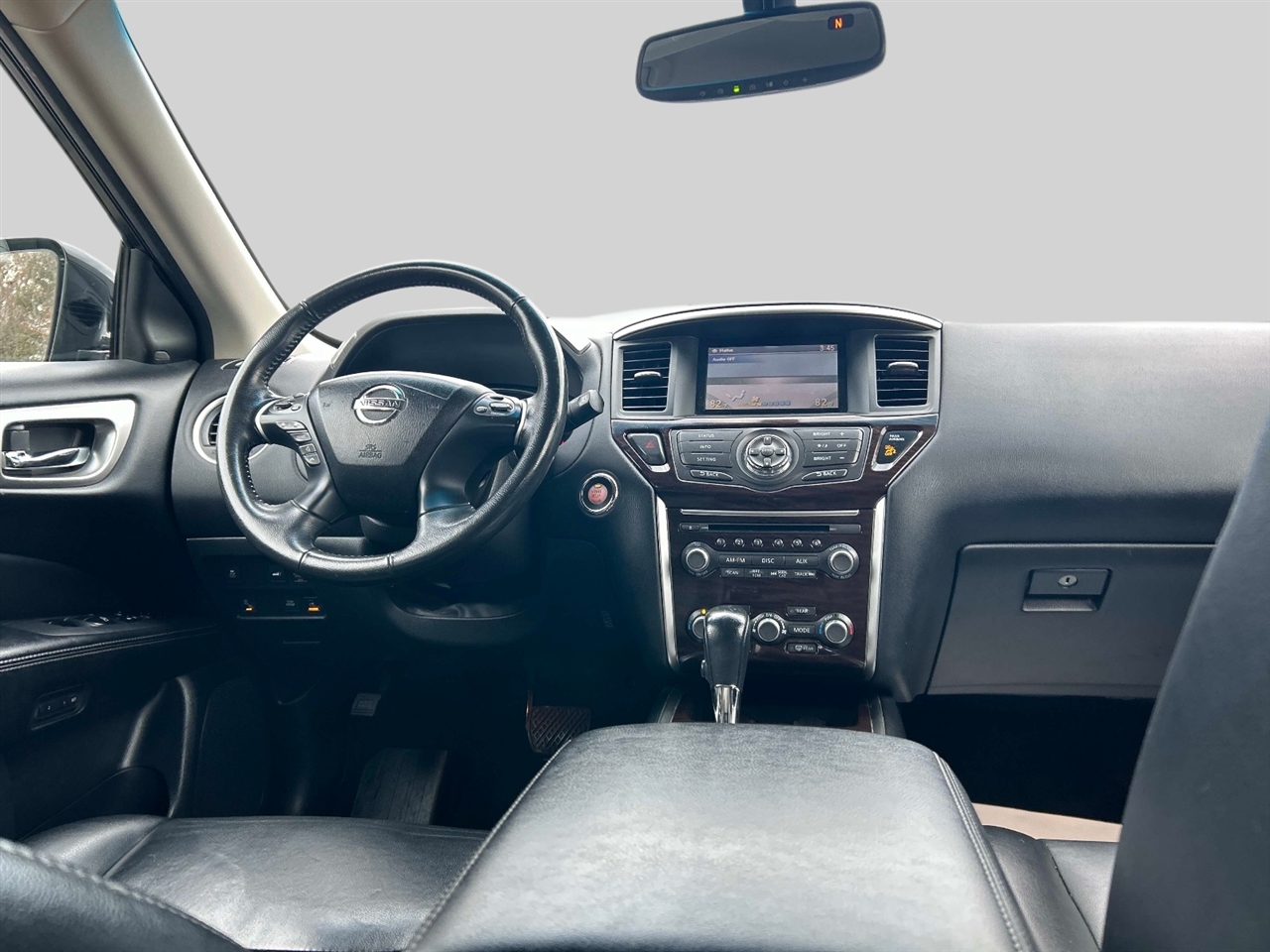 Nissan Pathfinder  2015