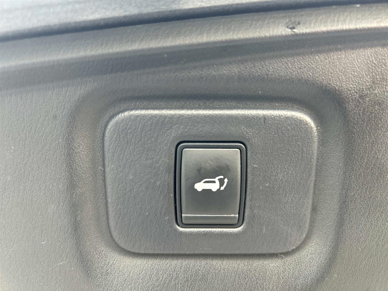 Nissan Pathfinder  2015