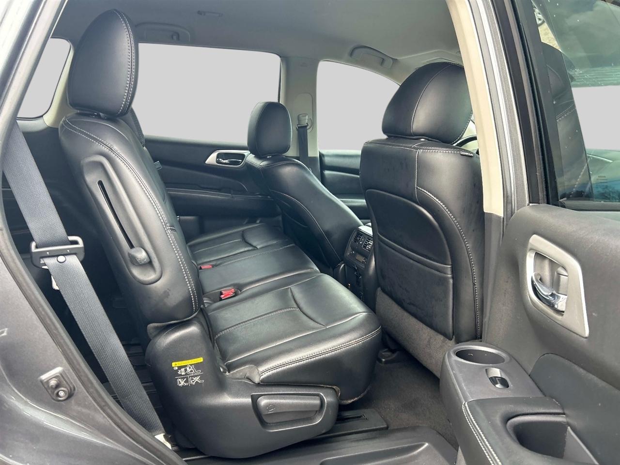 Nissan Pathfinder  2015