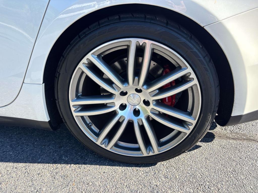 Maserati Ghibli  2014