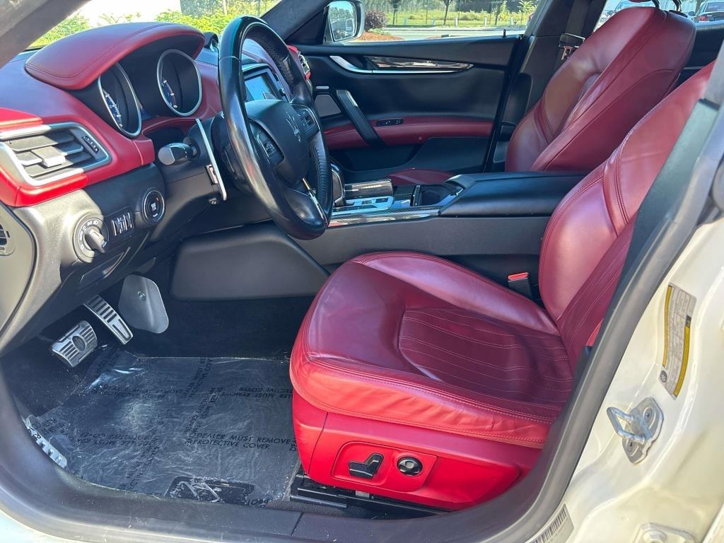 Maserati Ghibli  2014