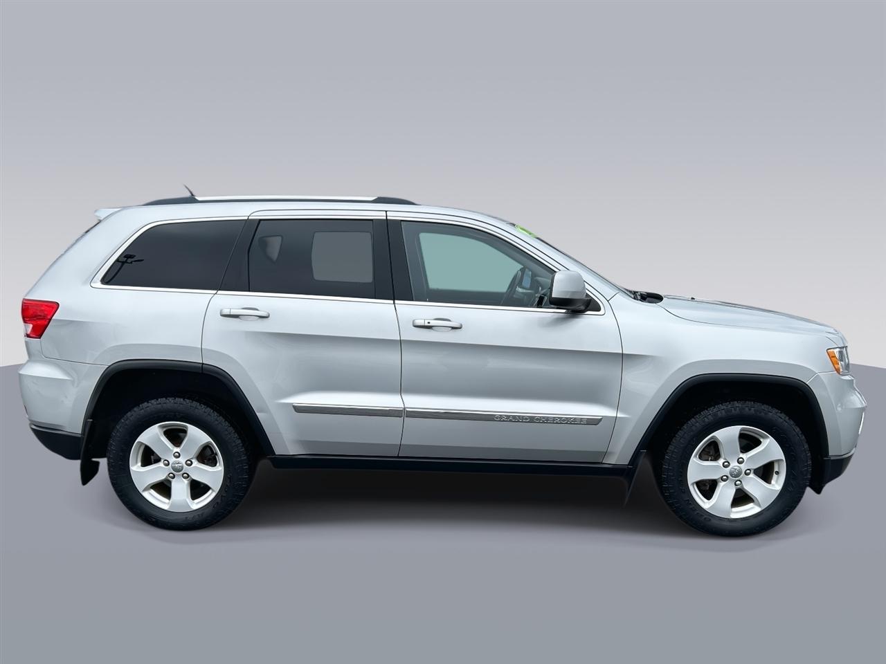 Jeep Grand Cherokee  2013