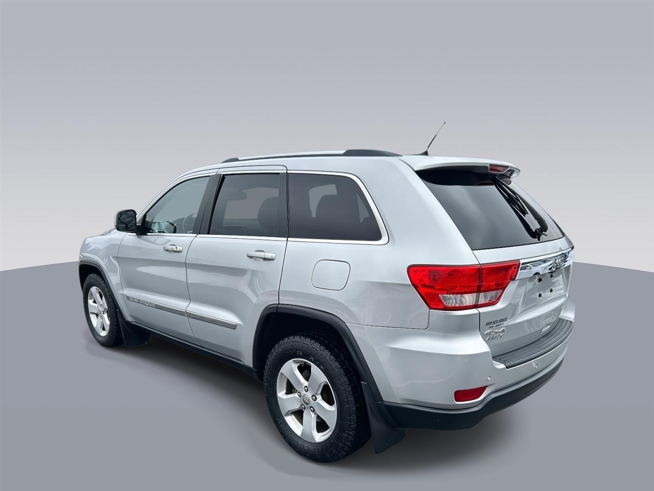 Jeep Grand Cherokee  2013