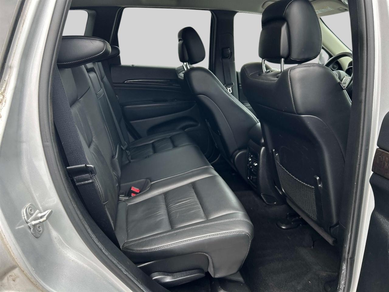 Jeep Grand Cherokee  2013