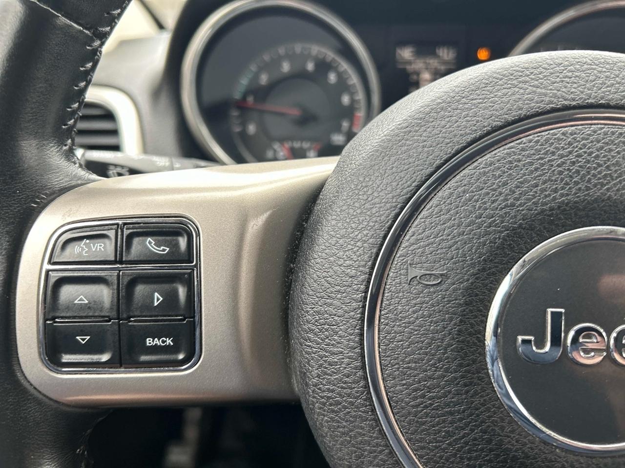 Jeep Grand Cherokee  2013