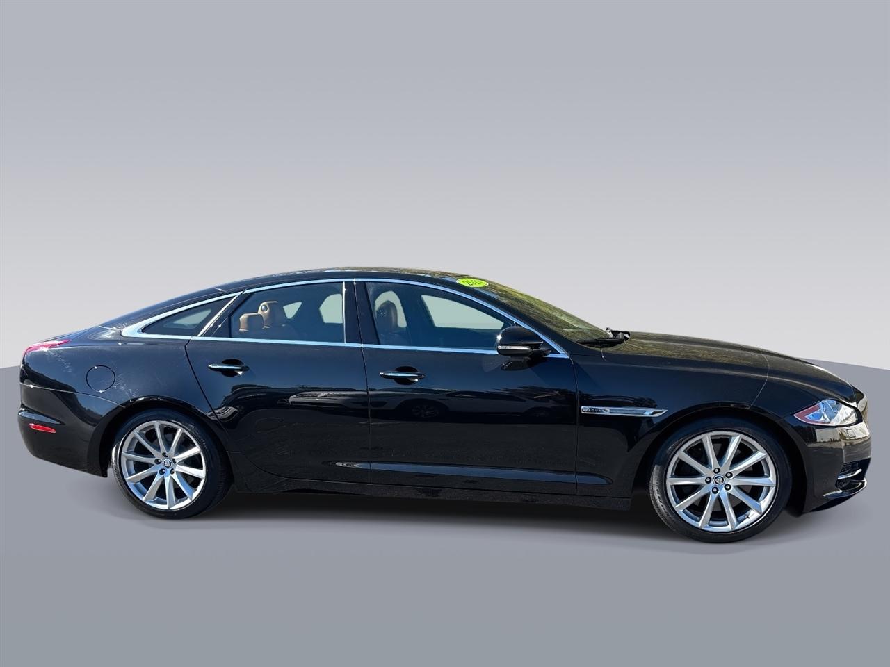 Jaguar XJ-Series  2013
