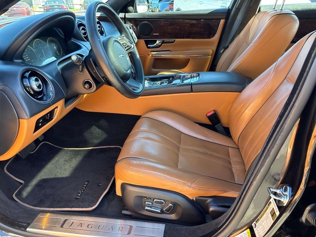 Jaguar XJ-Series  2013