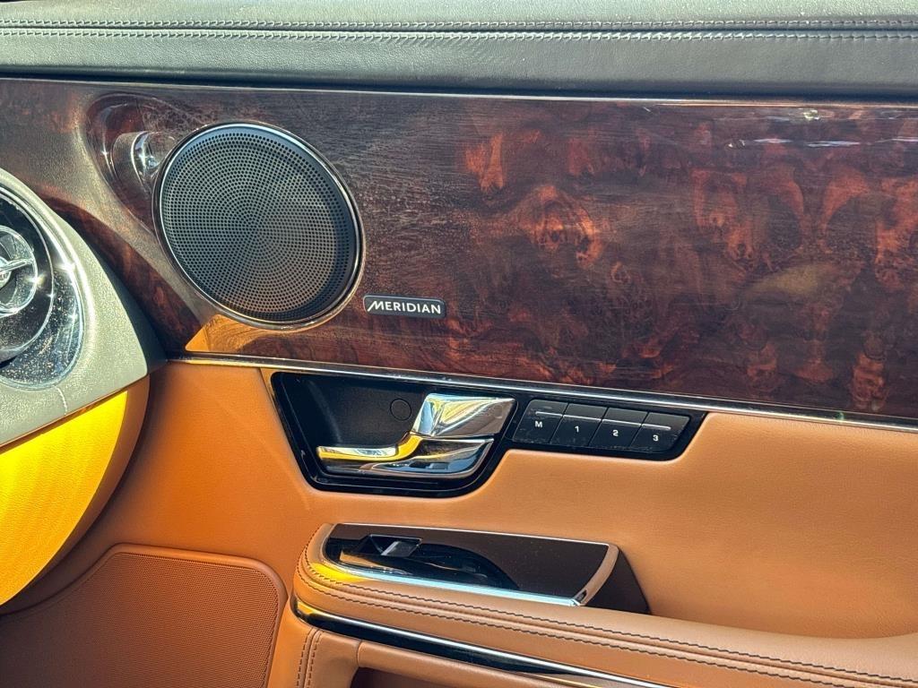 Jaguar XJ-Series  2013