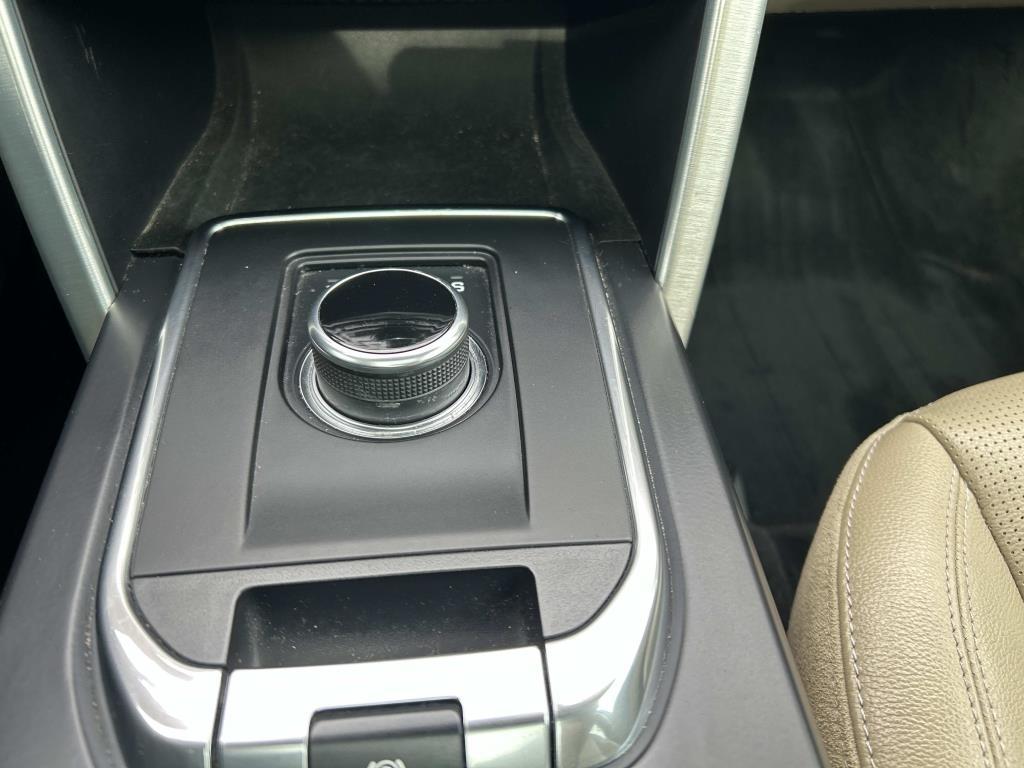 Land Rover Discovery Sport  2018