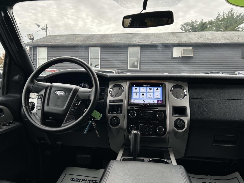 Ford Expedition  2017