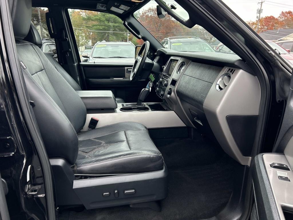 Ford Expedition  2017