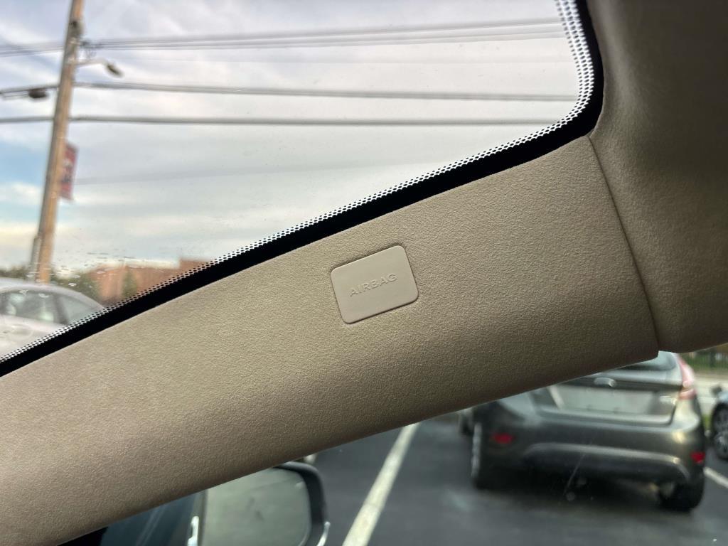 Tesla Model S  2013