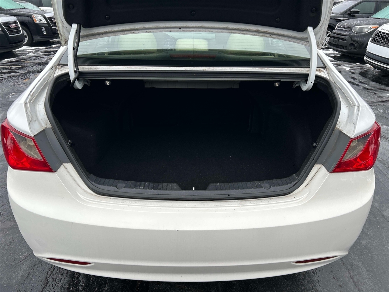 Hyundai Sonata  2012