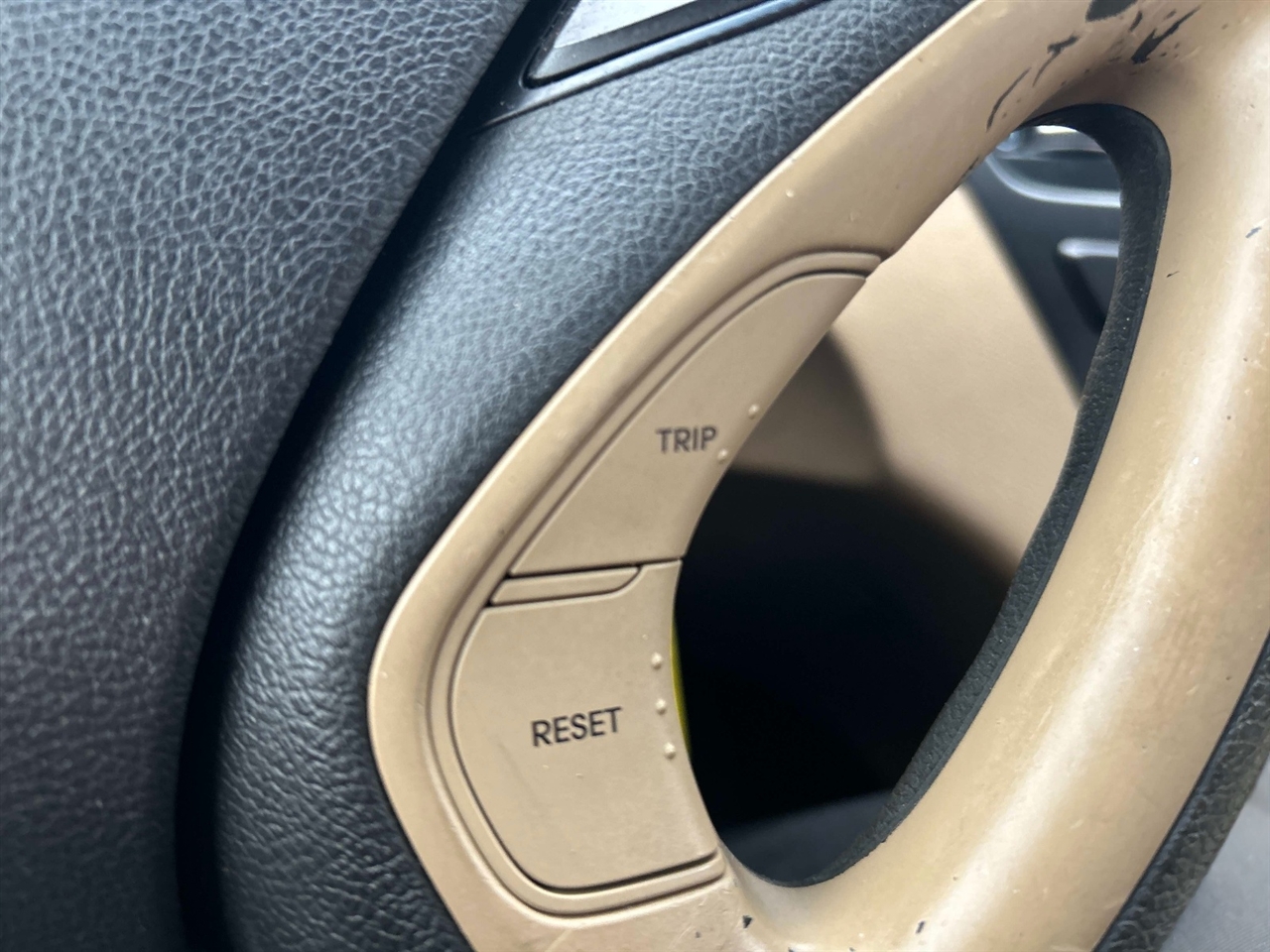 Hyundai Sonata  2012