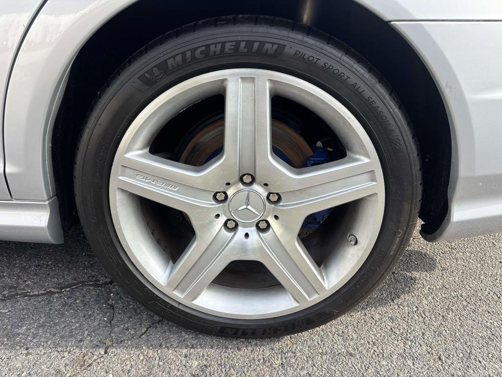 Mercedes-Benz S-Class  2009