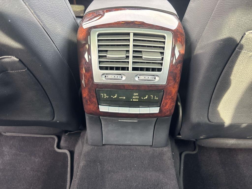 Mercedes-Benz S-Class  2009