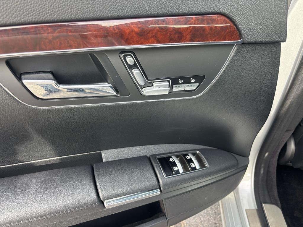 Mercedes-Benz S-Class  2009