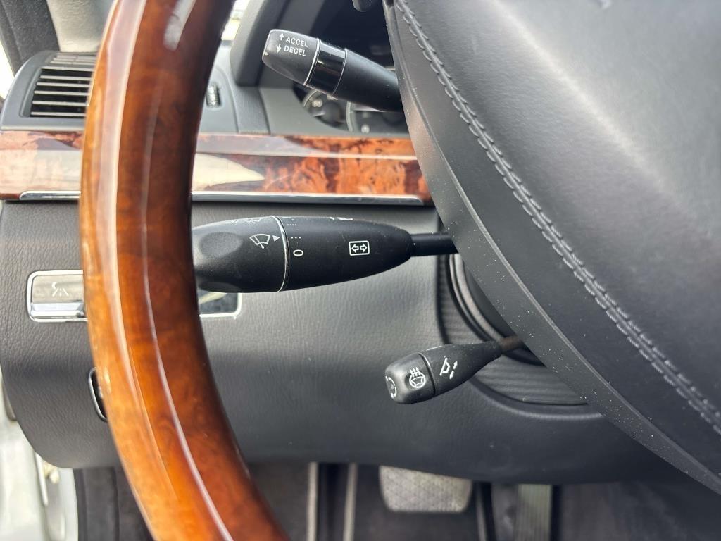 Mercedes-Benz S-Class  2009