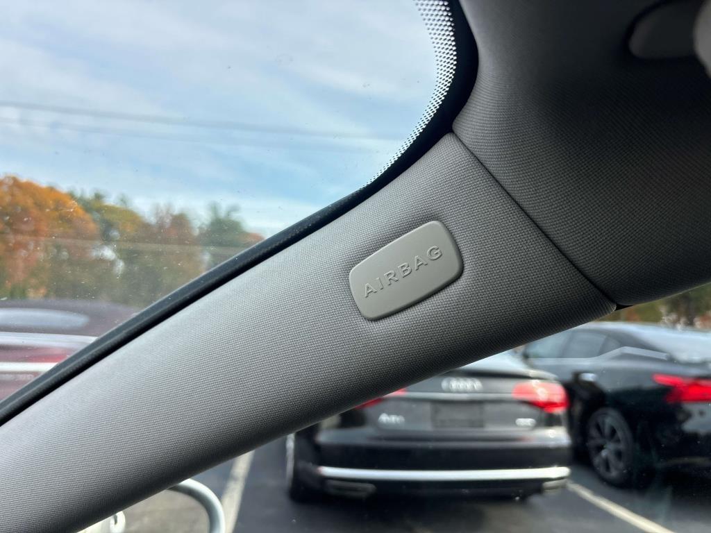 Mercedes-Benz S-Class  2009