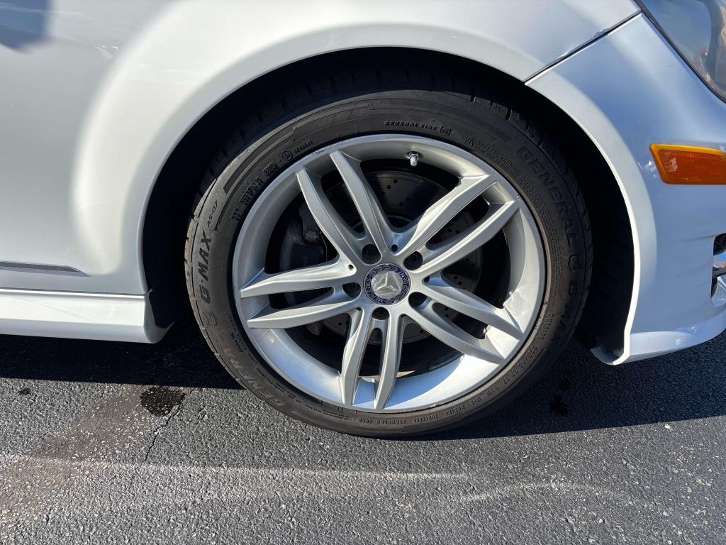 2013 Mercedes-Benz C-Class C300 4MATIC Sport Sedan