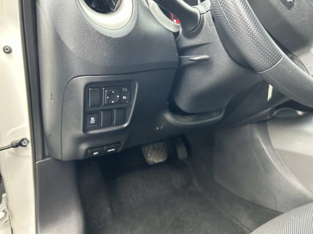 Nissan Juke  2014 Nissan Juke  2014