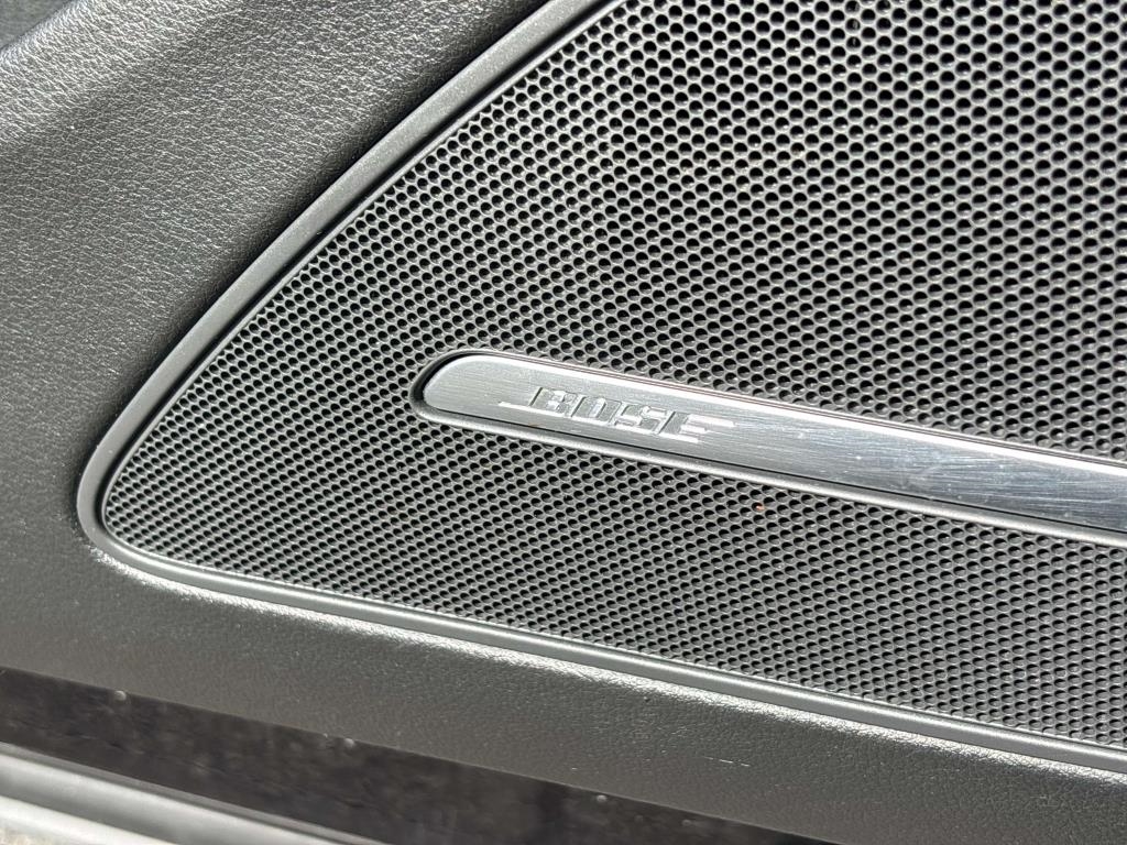 Audi A8  2015 Audi A8  2015