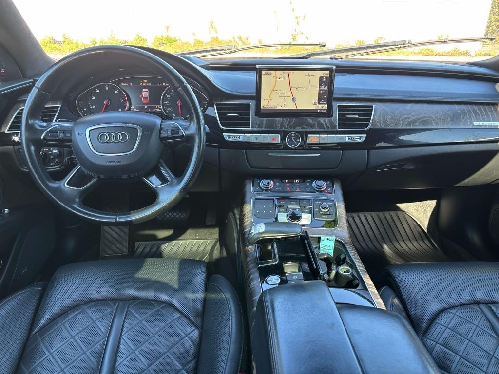 Audi A8  2015
