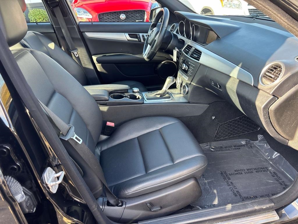 Mercedes-Benz C-Class  2014 Mercedes-Benz C-Class  2014