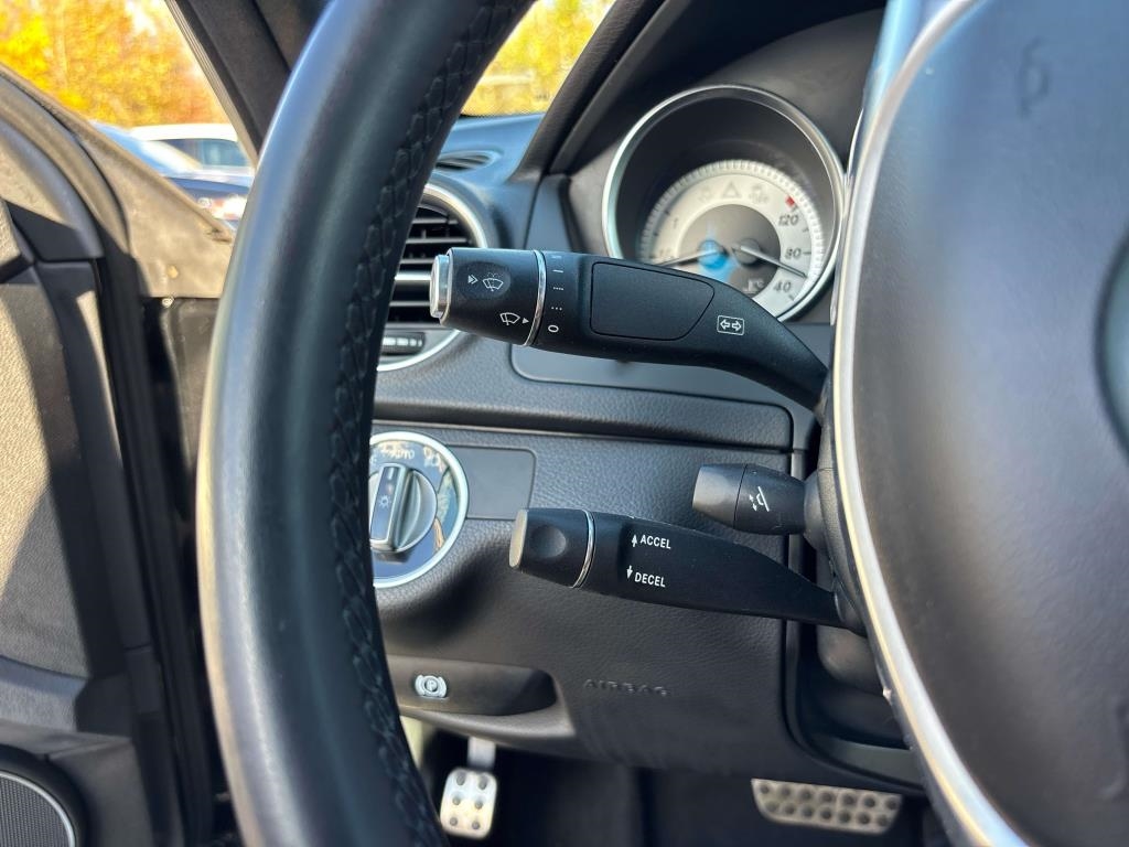 Mercedes-Benz C-Class  2014 Mercedes-Benz C-Class  2014