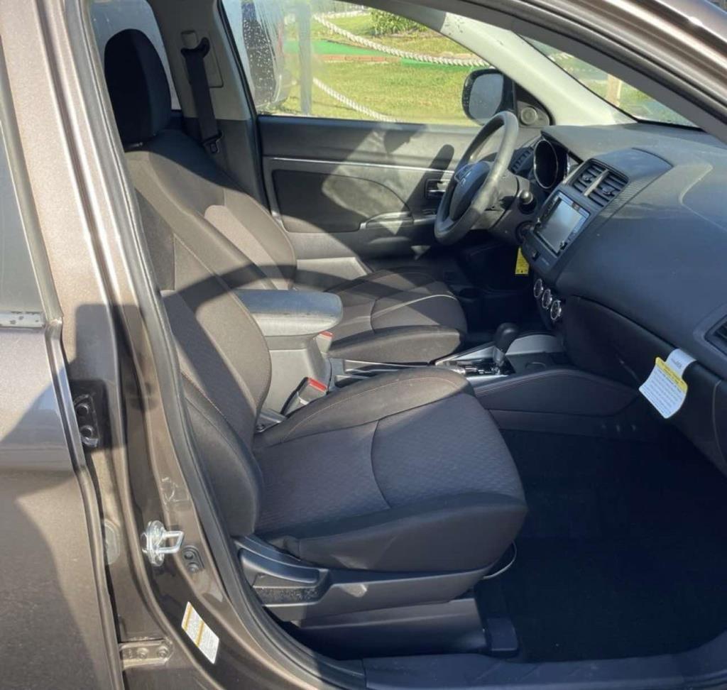 Mitsubishi Outlander Sport  2019