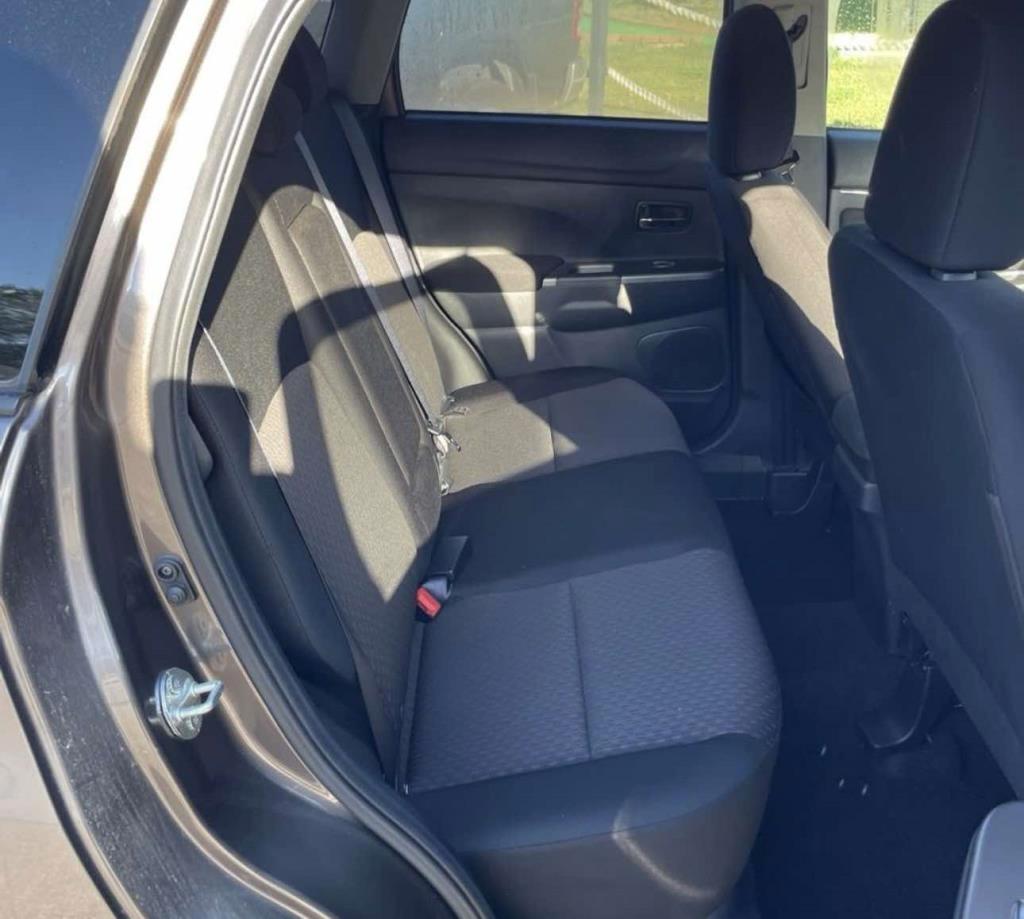 Mitsubishi Outlander Sport  2019