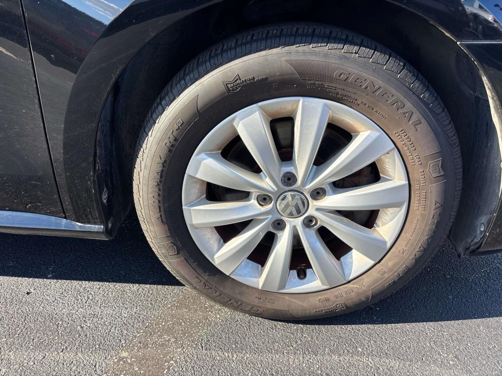 Volkswagen Passat  2014