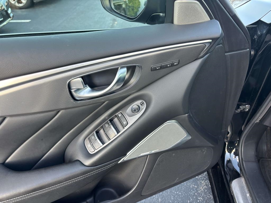 Infiniti Q50  2017 Infiniti Q50  2017